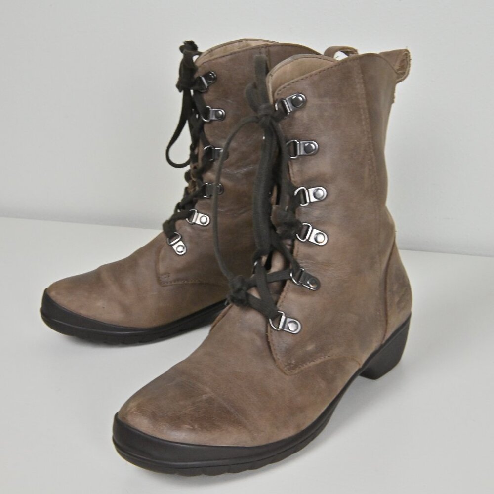 BOGS Carrie Leather Mid-Calf Grannycore Waterproof Lace Up Brown Boots US7 UK5.5